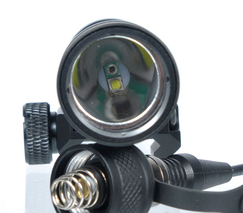 SF M300V-IR Scout Light LED WeaponLight White and IR Output BK